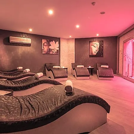 Club Turan World Select 5*