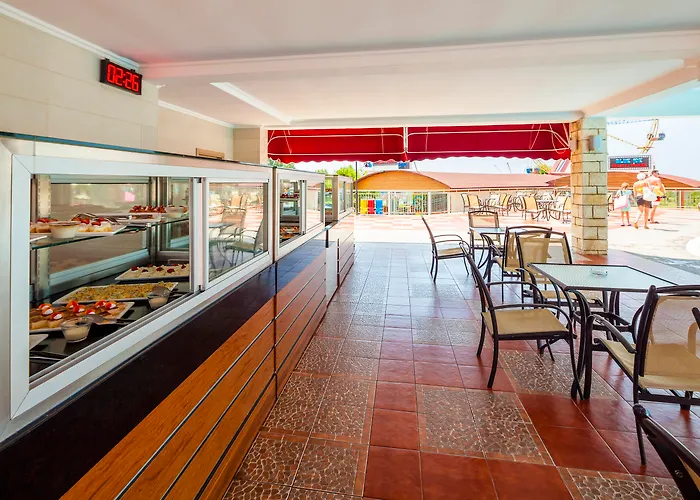 Club Turan World Select