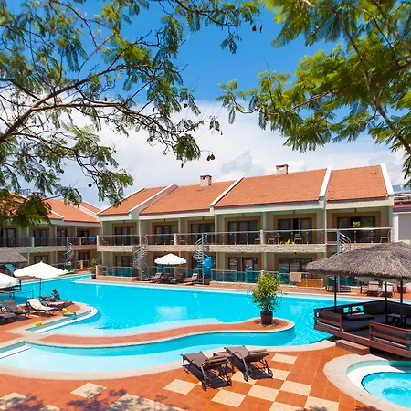 Club Turan World Select Hotell Side