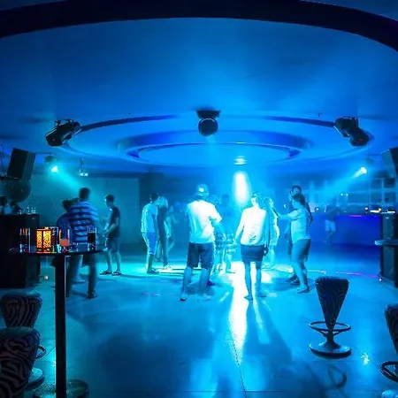 Club Turan World Select Hotell